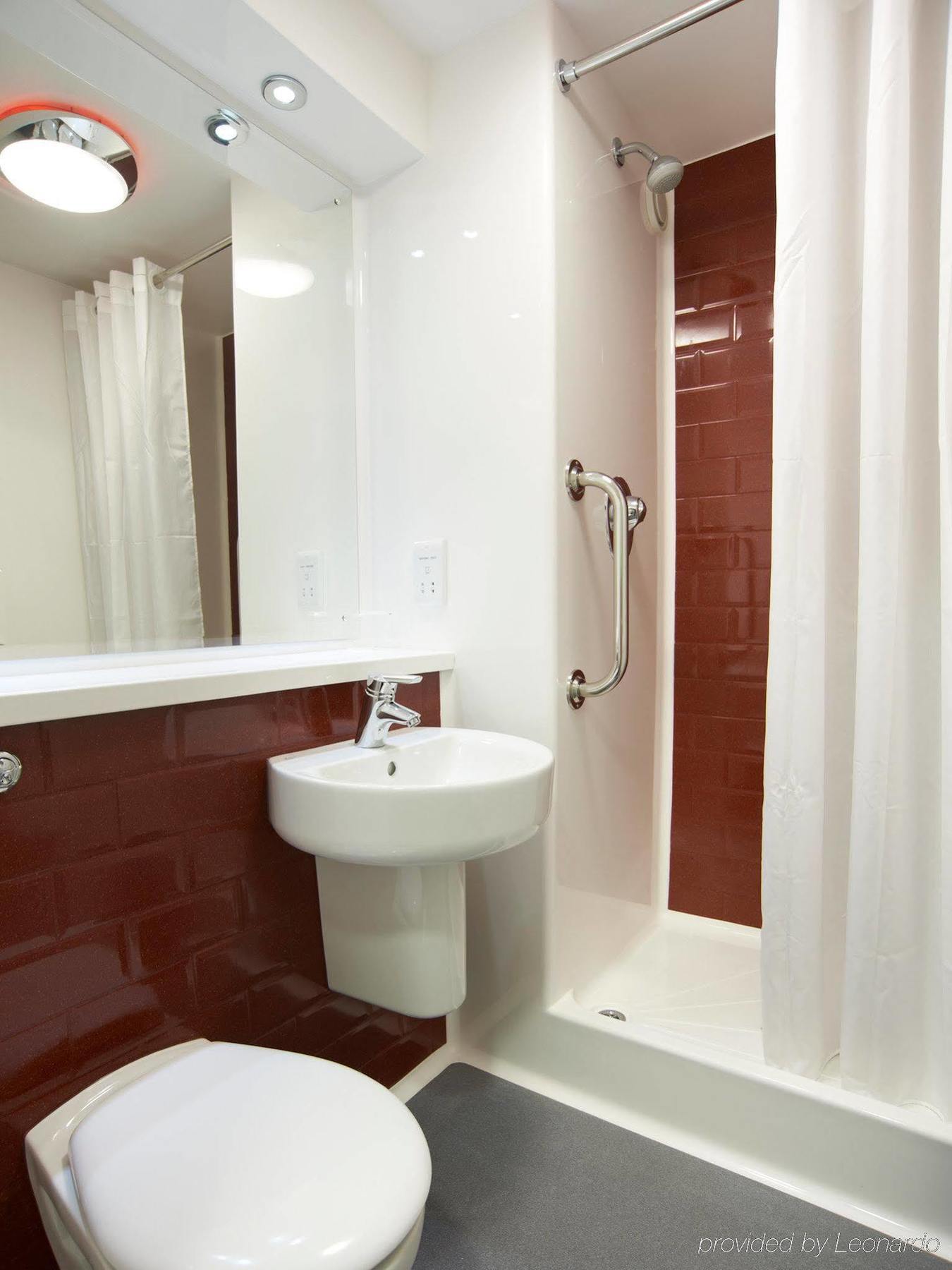 Travelodge London Greenwich Ngoại thất bức ảnh